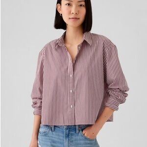 Cropped white Gap button-down